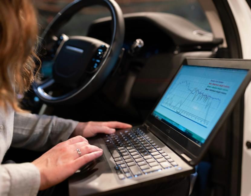 pexels-thisisengineering-3862610